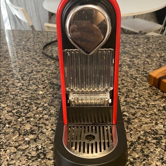 Red Nespresso citiz - Picture 1 of 2